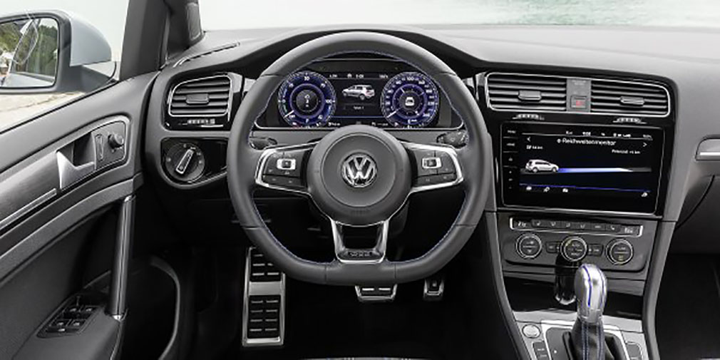 фото салон Volkswagen Golf