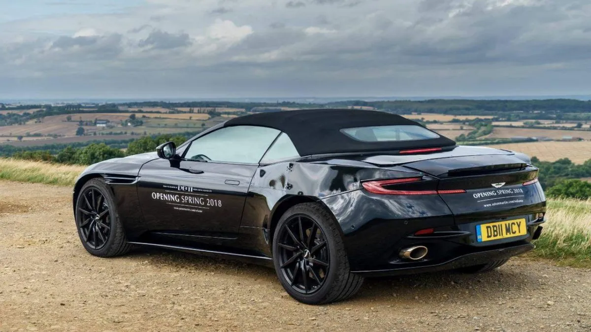 2018-aston-martin-db11-volante-1
