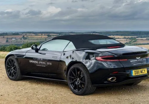 2018-aston-martin-db11-volante-1