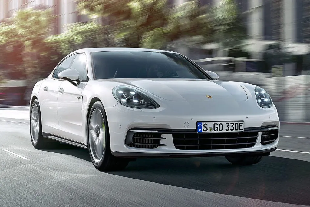porsche-panamera-4-e-hybrid-2016-vorstellung-1200x800-685f13c1b40e52a0