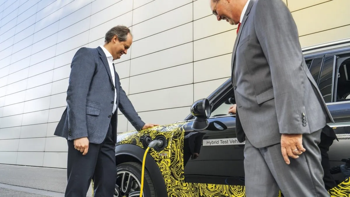 mini-countryman-hybrid_-3