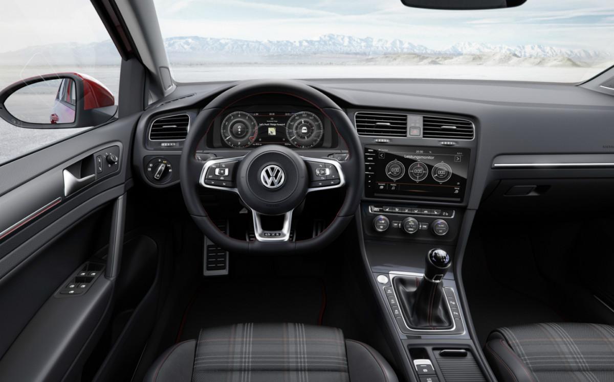 2017-vw-golf-gti-interior