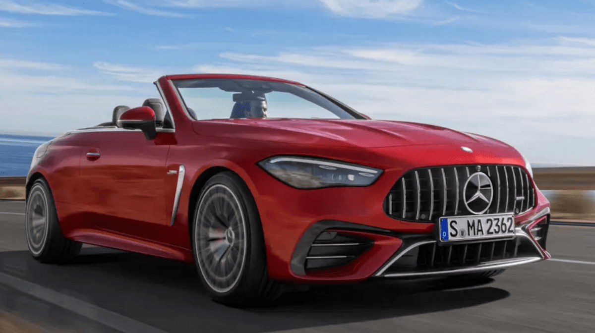 Кабріолет Mercedes-AMG CLE53 2025 отримає 443 кінських сил