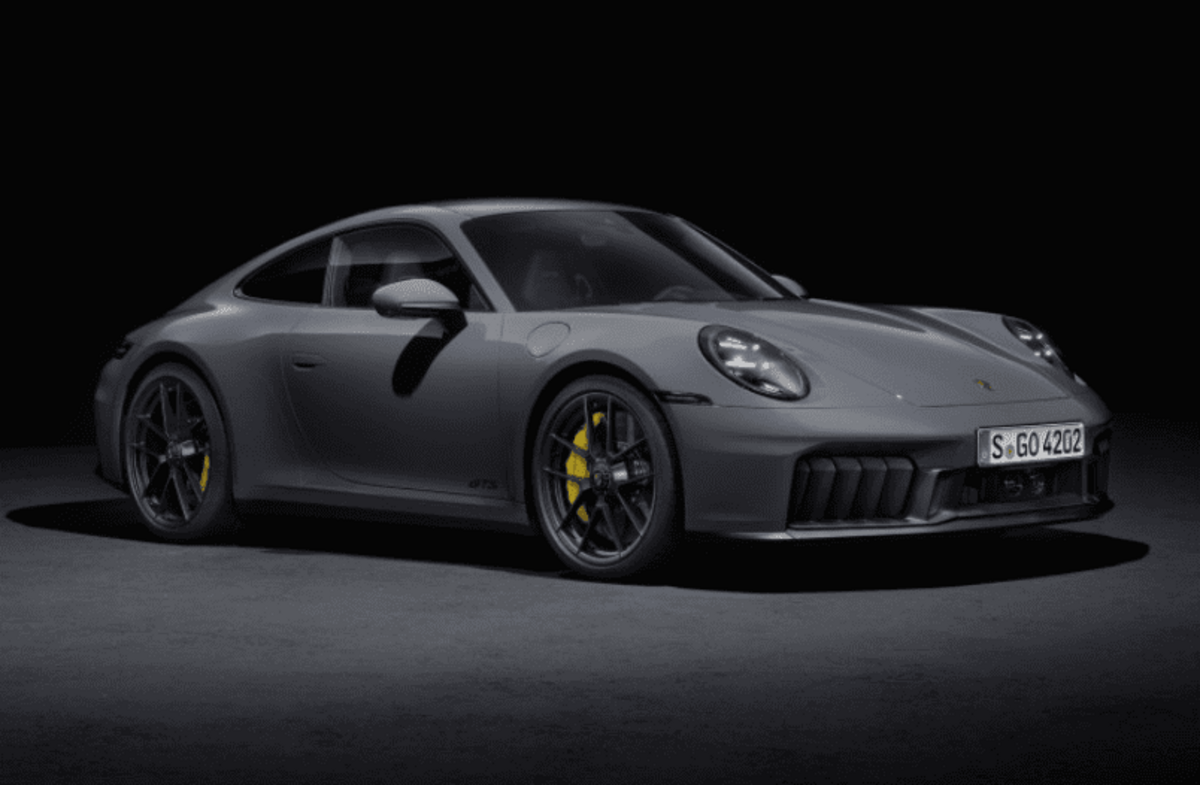 Porsche представив перший в історії гібридний 911