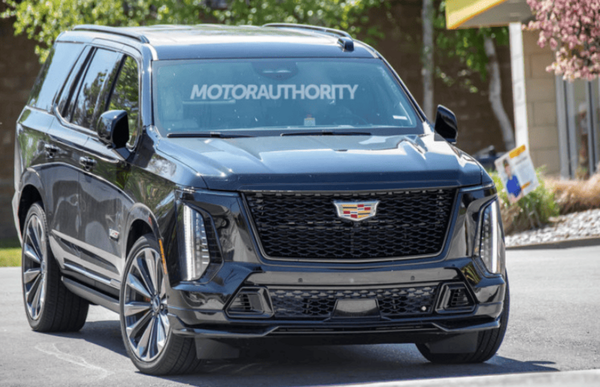 На шпигунських знімках з’явився прототип нового Cadillac Escalade-V 2025