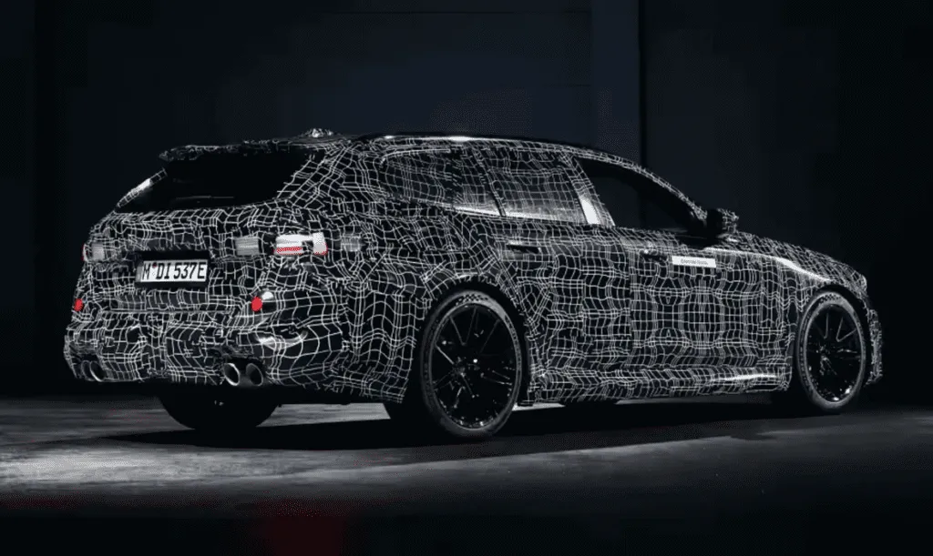 BMW готується представити новий M5 Touring у США