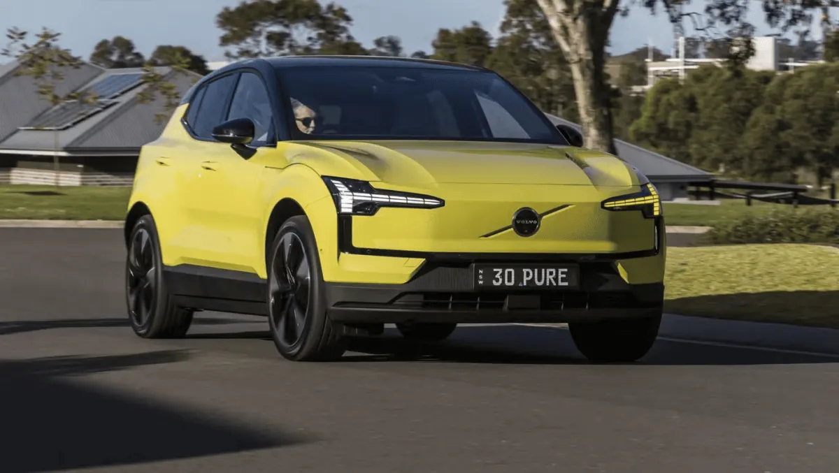 Volvo відкладає плани на повну електрифікацію на користь гібридів