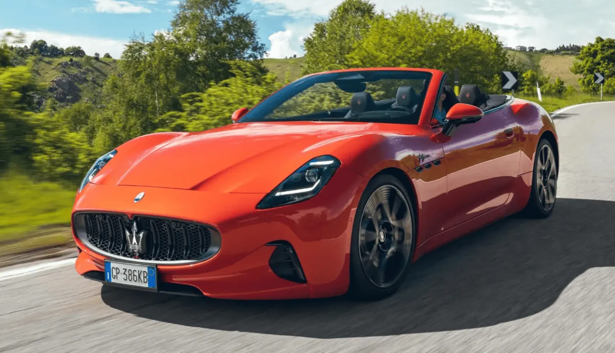 Stellantis Заявляє: Maserati Залишиться у Власності Компанії