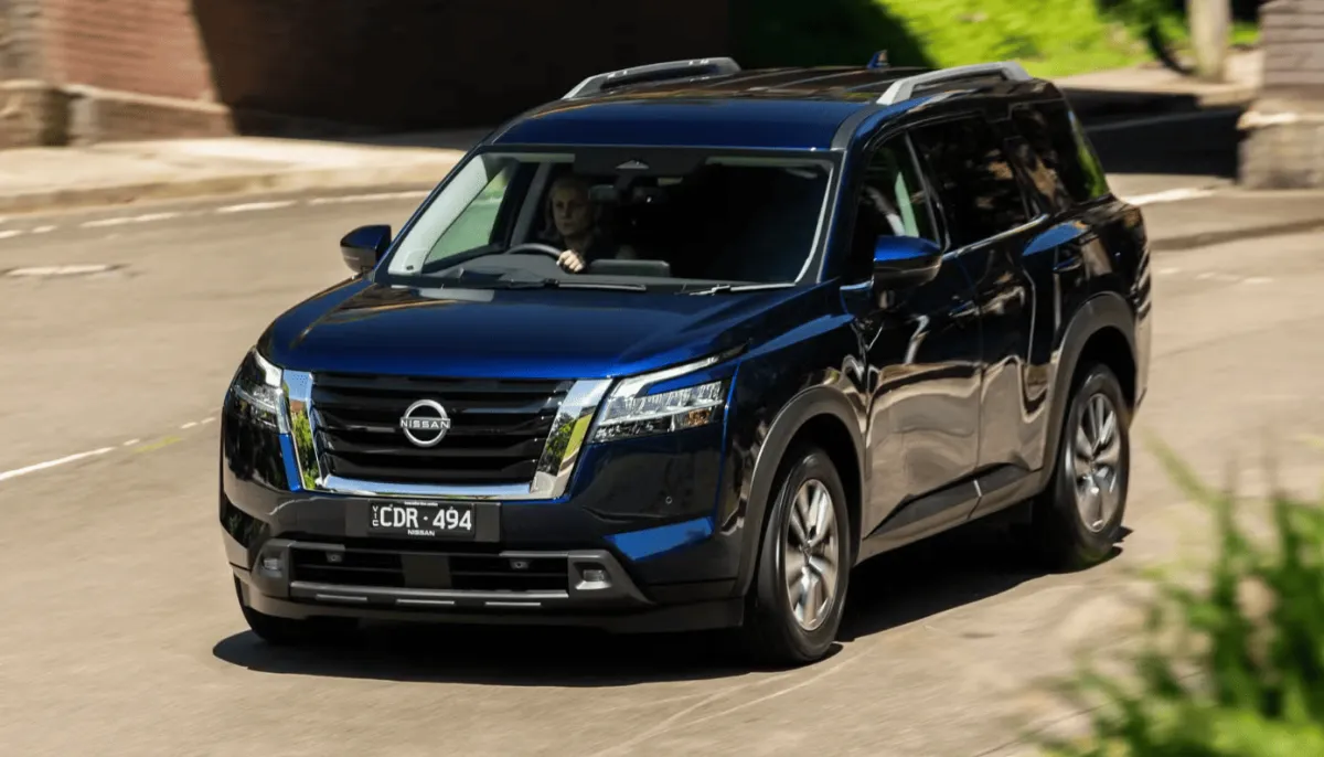Зміна Курсу: Nissan Pathfinder Розглядає Турбочотирициліндрові Двигуни