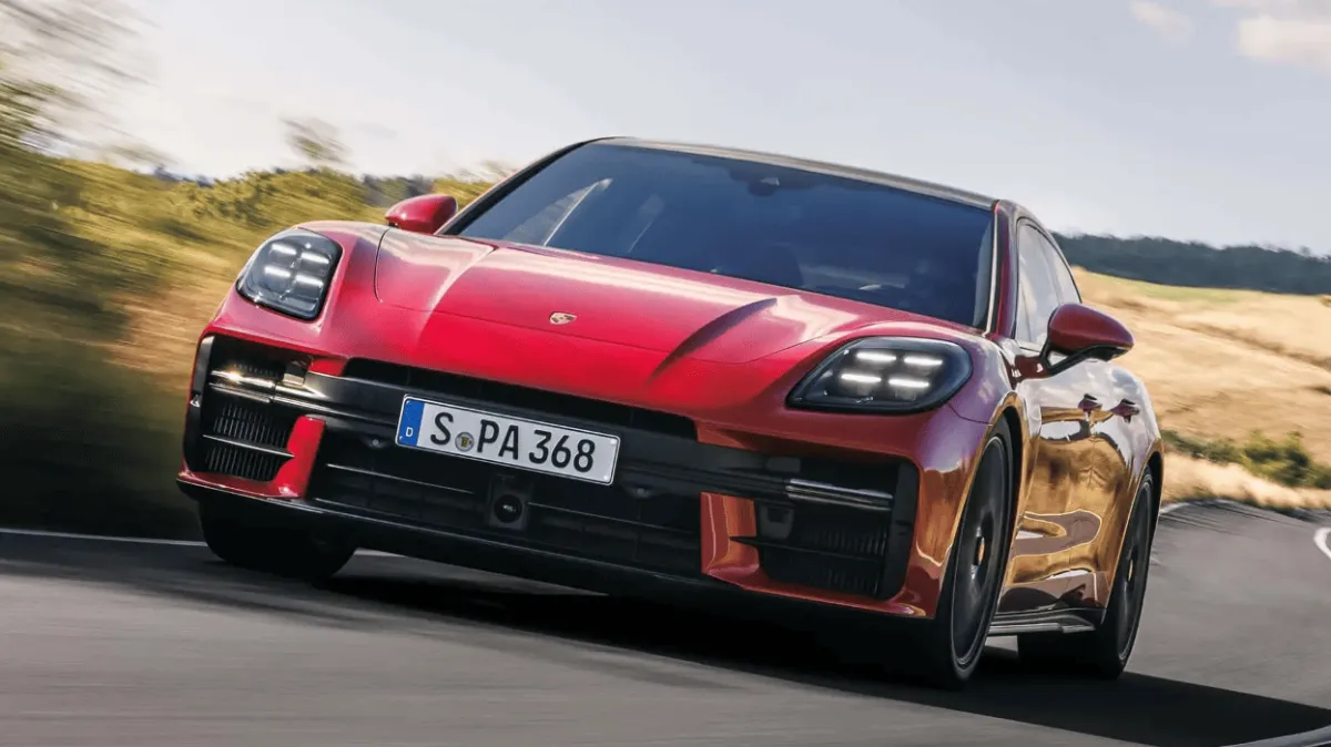 Porsche буде продовжувати випускати моделі з двигунами внутрішнього згоряння