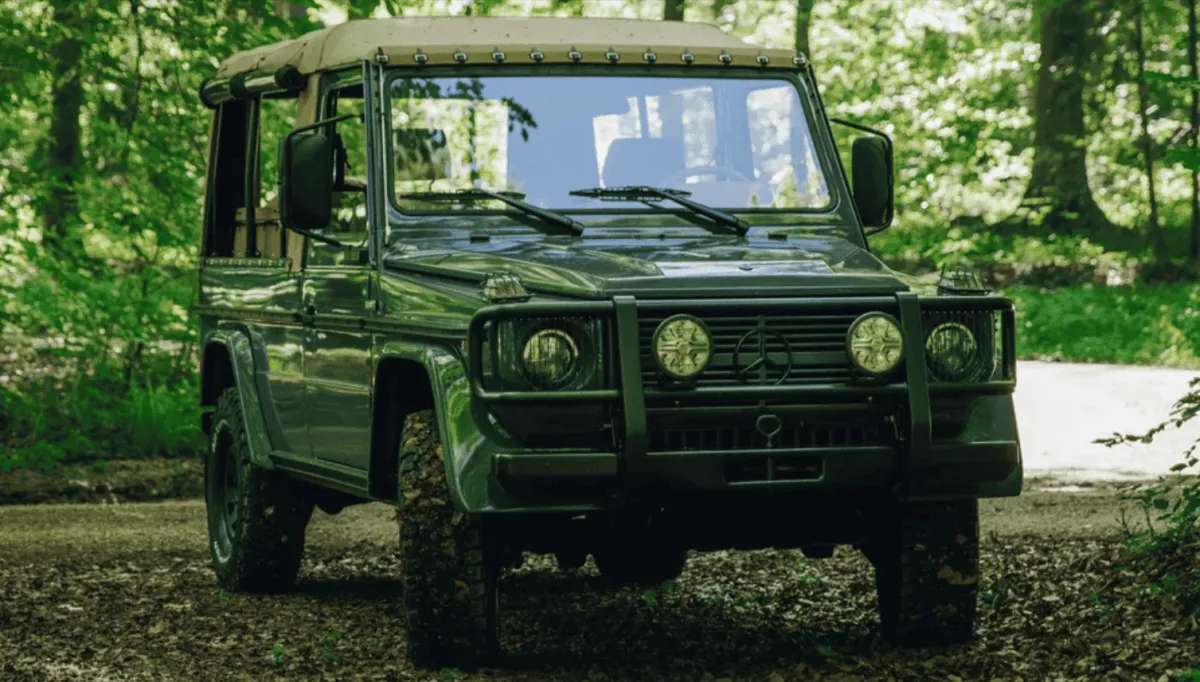 Mercedes GE 230 Cabriolet отримує нове життя як ‘Sojourn’