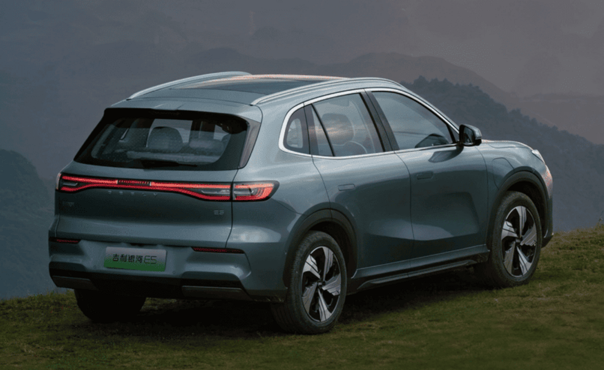 Geely Galaxy E5: Різкий старт на ринку з продажами понад 12 000 одиниць