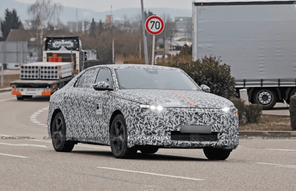 DS Automobiles готується до запуску електричного кросовера DS8