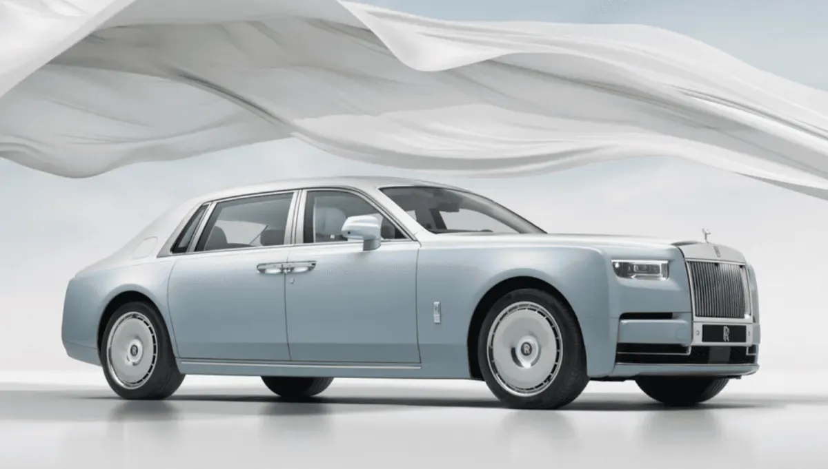 Витвір мистецтва на чотирьох колесах: Rolls-Royce Phantom Scintilla