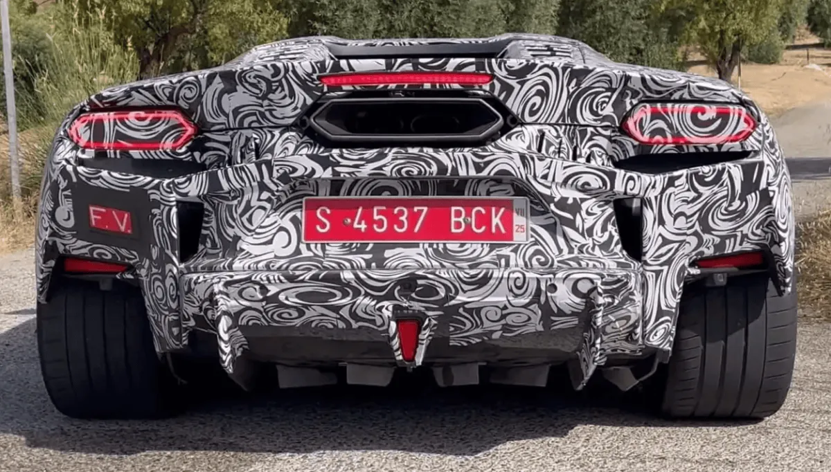 Lamborghini готується до дебюту нового суперкара “Temerario” (ВІДЕО)