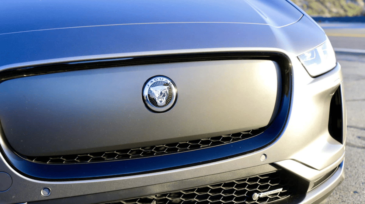 Керівник Jaguar каже, що перехід на електромобілі був «дуже розчаровуючим»