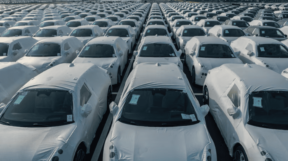 Зростання ринку електромобілів: Гібриди стають все більш популярними