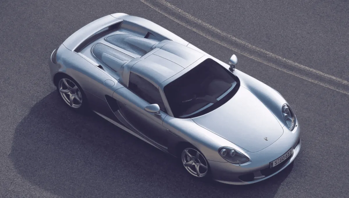 Porsche запускає кампанію відкликання Carrera GT з новими шинами та вдосконаленою підвіскою