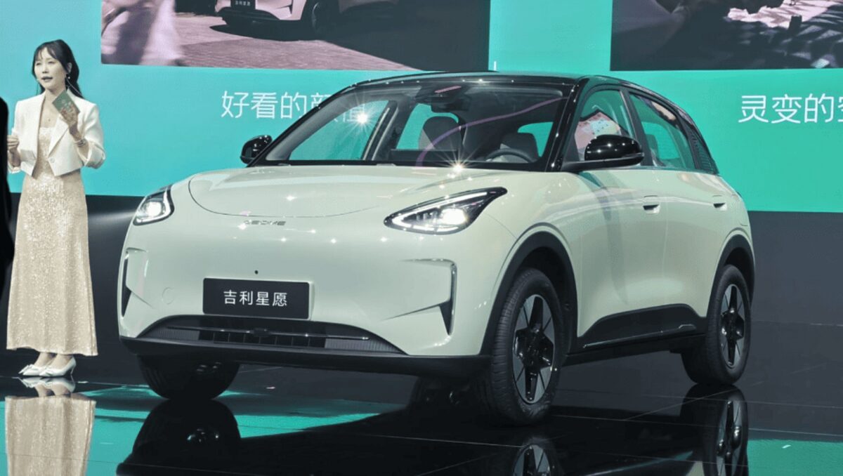 Geely запускає новий електричний хетчбек Geome Xingyuan