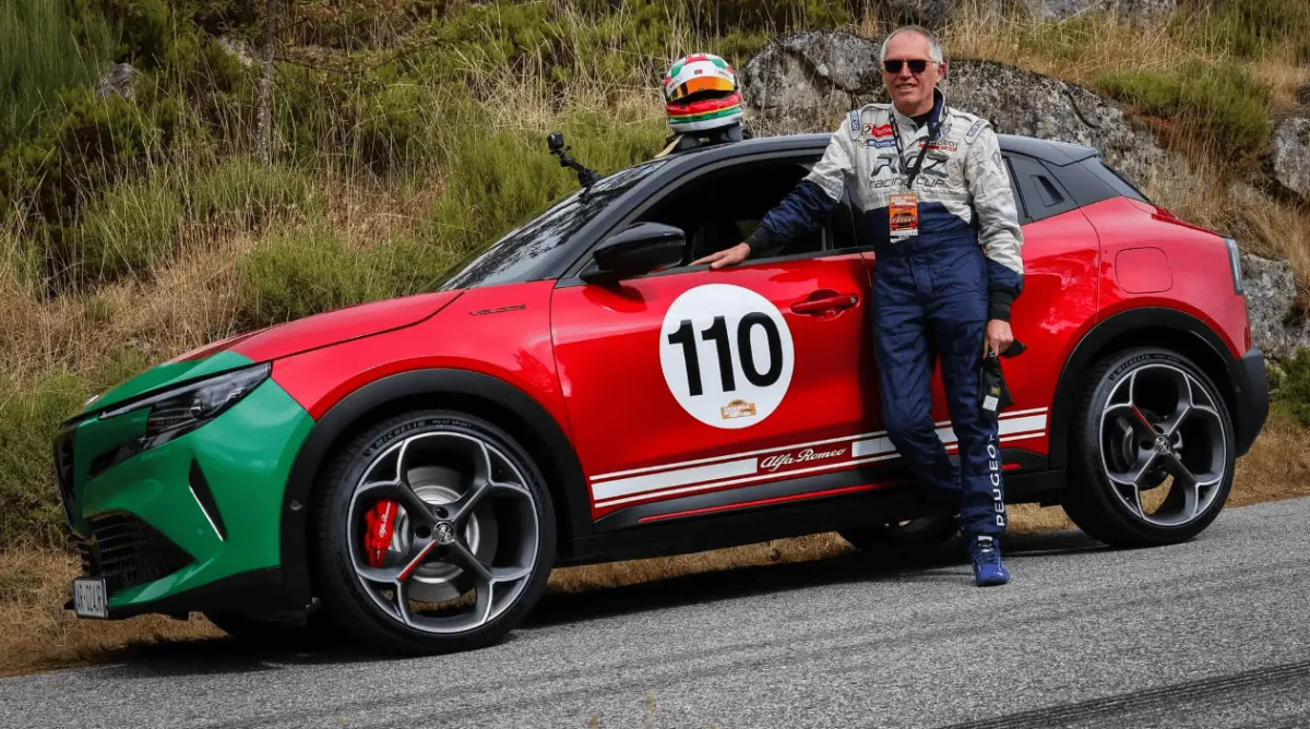 Дилери Stellantis звинувачують генерального директора у веденні компанії до катастрофи