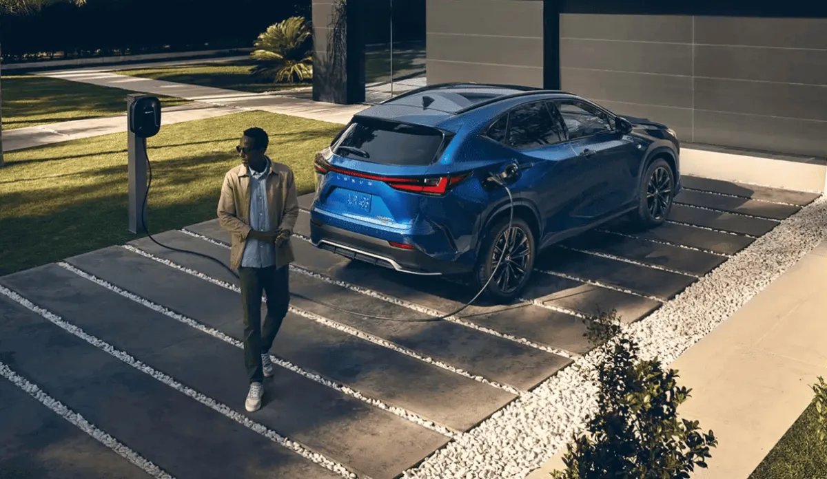 Гібридні автомобілі не викликають ентузіазму у покупців