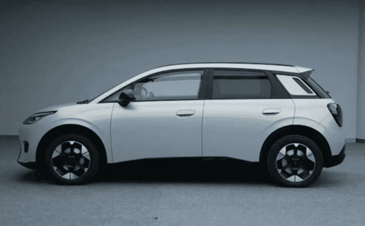 GAC EV анонсує новий хетчбек Aion AY2