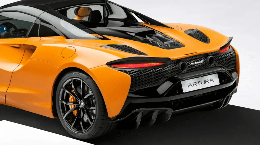 McLaren Automotive знову змінює власника: CYVN Holdings укладає угоду на придбання