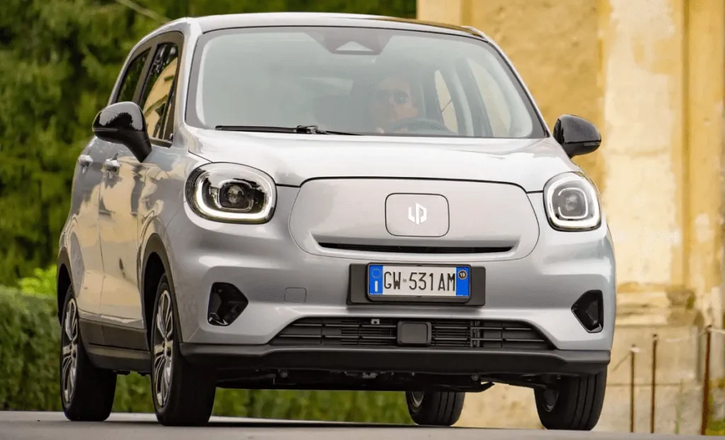 Китайський Leapmotor прибуває в Європу з двома доступними електромобілями