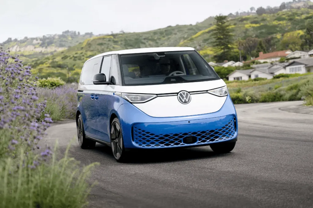 Volkswagen наполегливо підтримує майбутнє електромобілів, незважаючи на уповільнення попиту