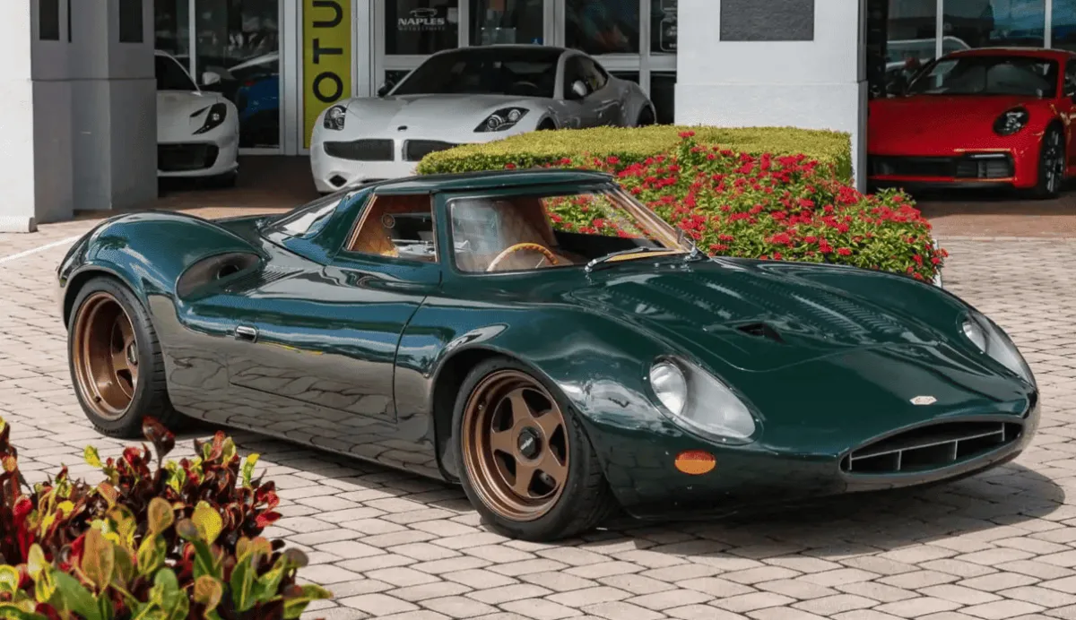 Неймовірна можливість: Репліка гоночного Jaguar XJ13 виставлена на аукціон