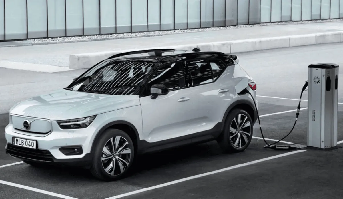 Volvo та інші компанії закликають до заборони продажу автомобілів з ДВС у Європі