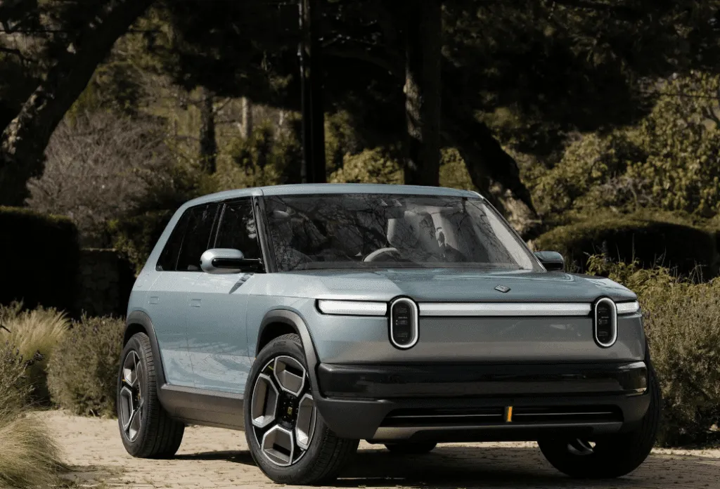 Rivian відновлює будівництво заводу в Джорджії та подає заявку на федеральну позику