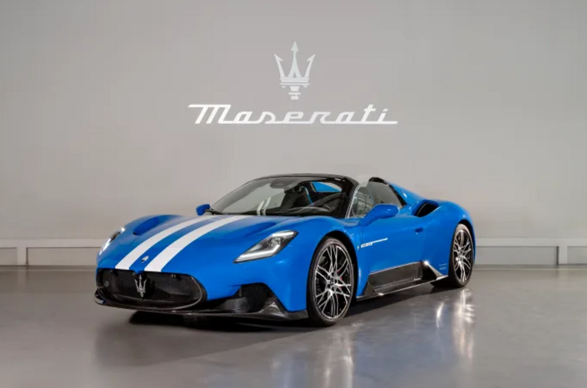 Maserati презентує спеціальну версію MC20 на честь онуків засновника