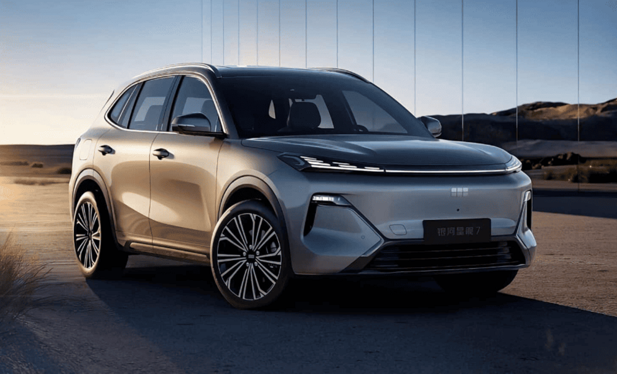 Geely Galaxy представила новий гібридний позашляховик Starship 7