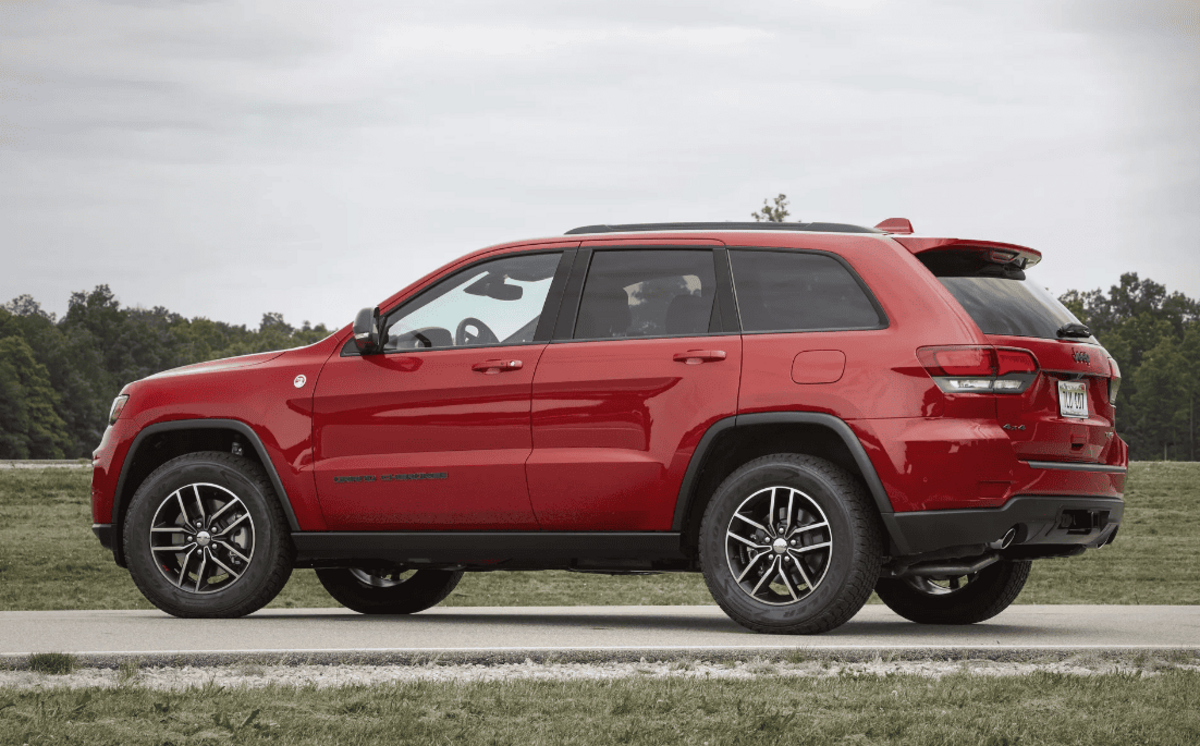 Stellantis відкликає понад 206 000 автомобілів через проблеми з безпекою