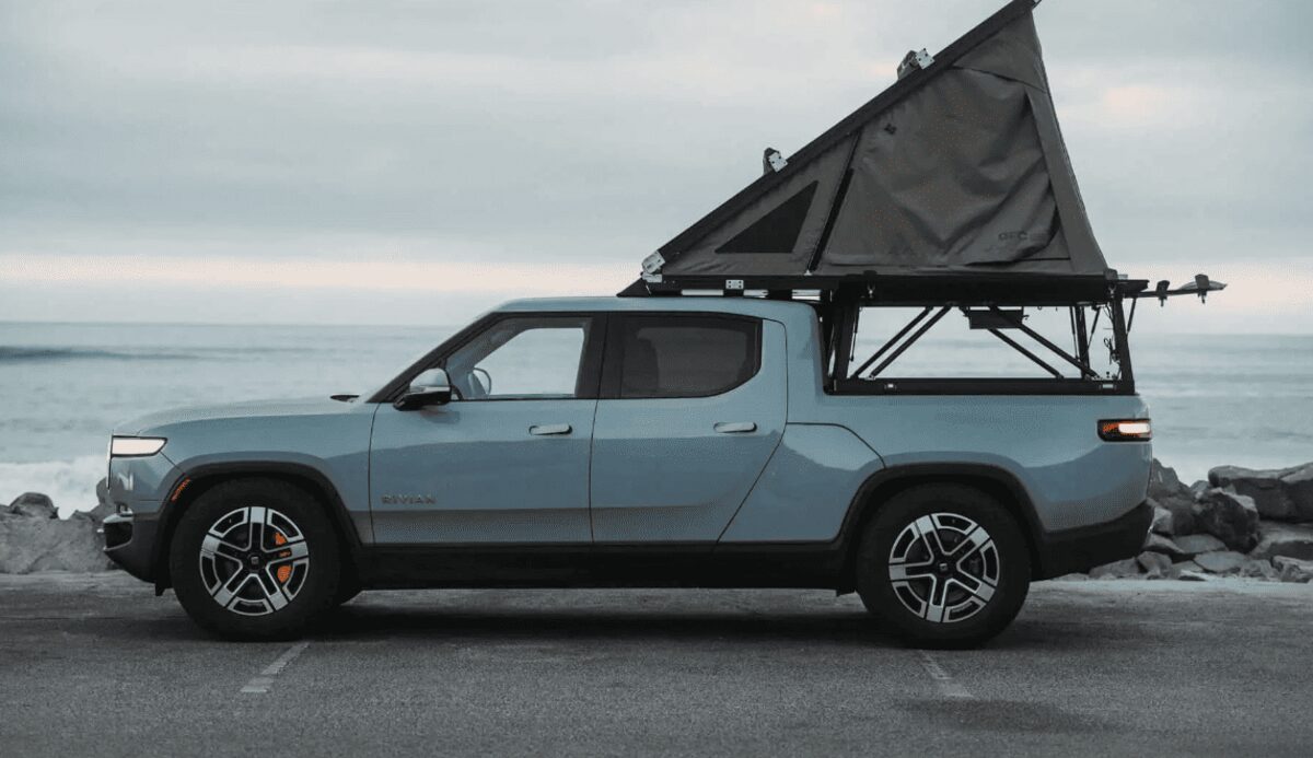 Rivian R1 отримує новий кемпер для комфортного відпочинку