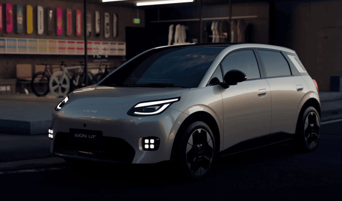 GAC Aion UT – новий електричний хетчбек, який змагається з Volkswagen ID.3