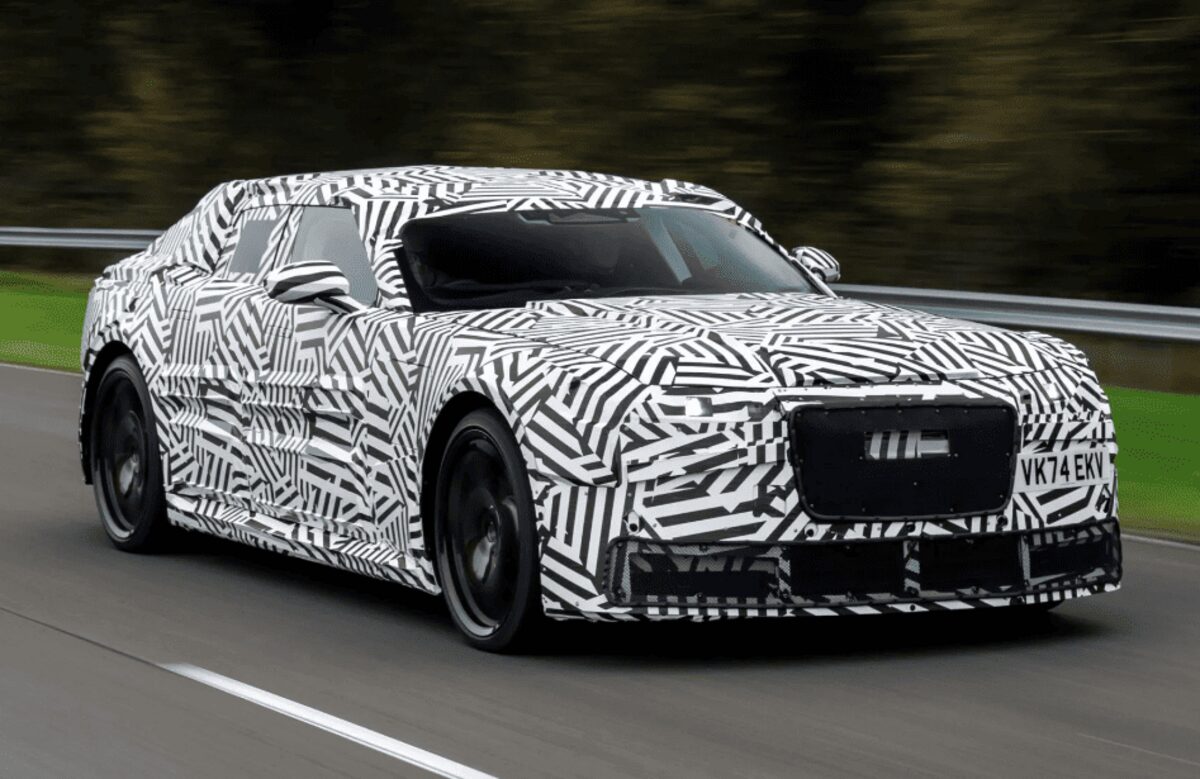 Jaguar представить радикальний електричний седан до 2025 року: Перші фото