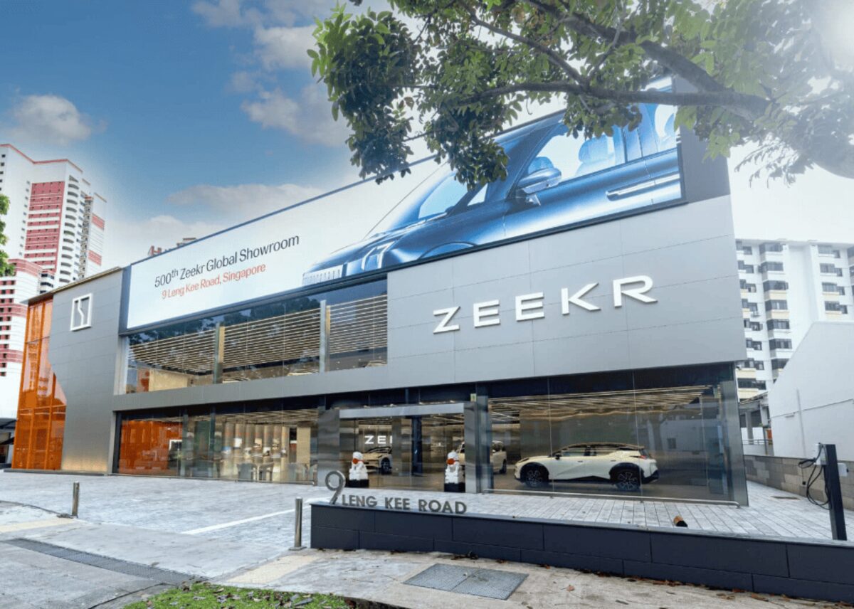 Zeekr відкрив 500-й магазин і презентував Zeekr 009 у Сінгапурі