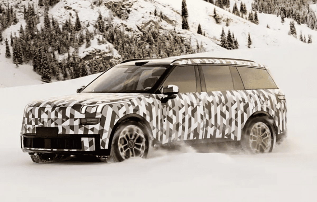 Lynk & Co презентував флагманський кросовер L946 із гібридною силовою установкою