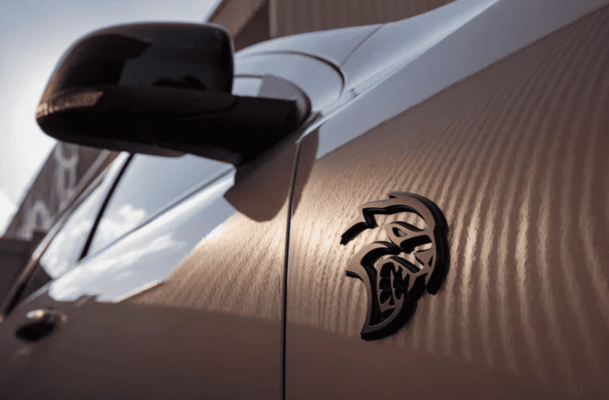 Dodge продовжує виробництво Hemi V8 до 2025 року через високий попит