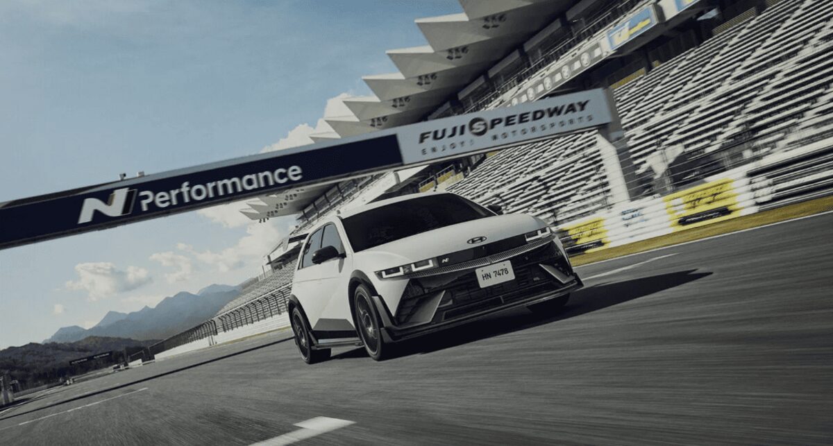 Легенда дрифту Кейічі Цучія створює новий Hyundai