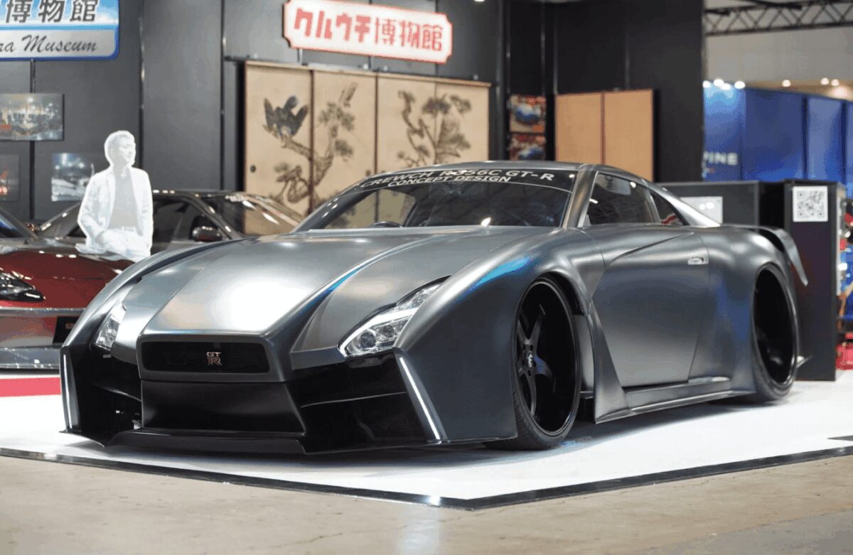 Nissan та Crewch представляють концепт GT-R356C на Токійському автосалоні