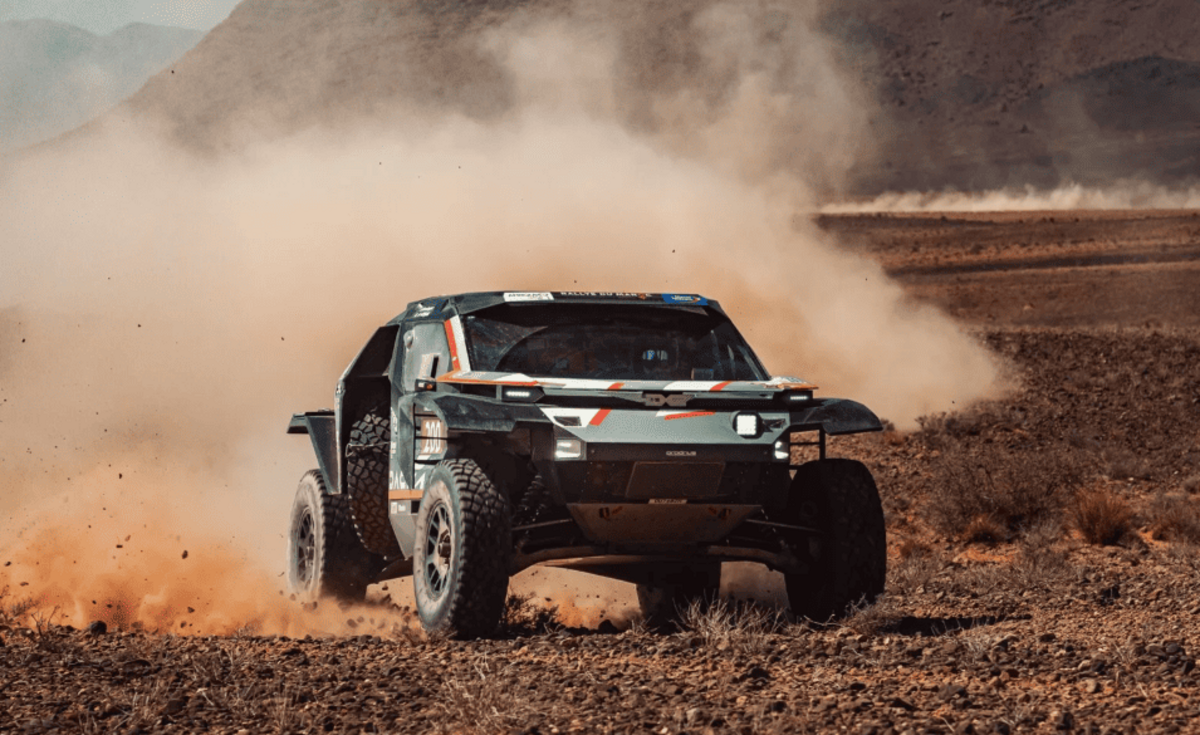 Dacia стартує на ралі “Дакар 2025” з трьома Sandrider, сподіваючись на перемогу