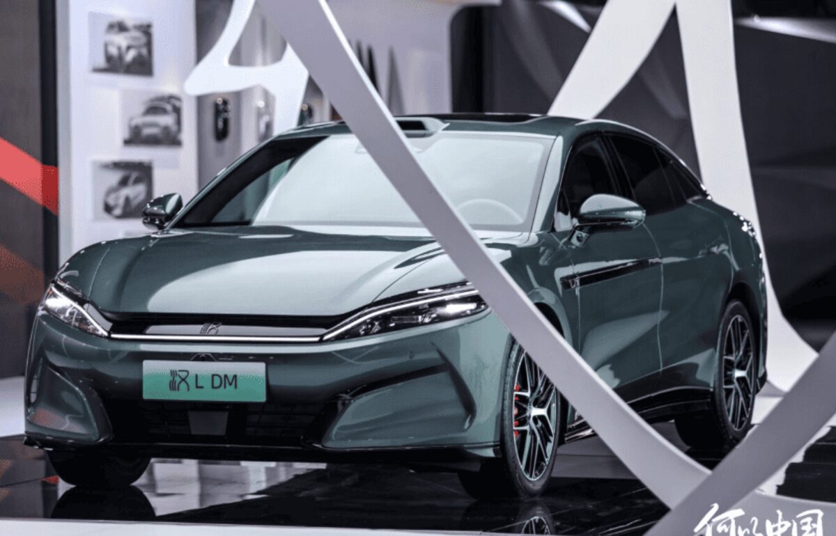 BYD Han L отримає надшвидку зарядку та вражаючі технічні характеристики
