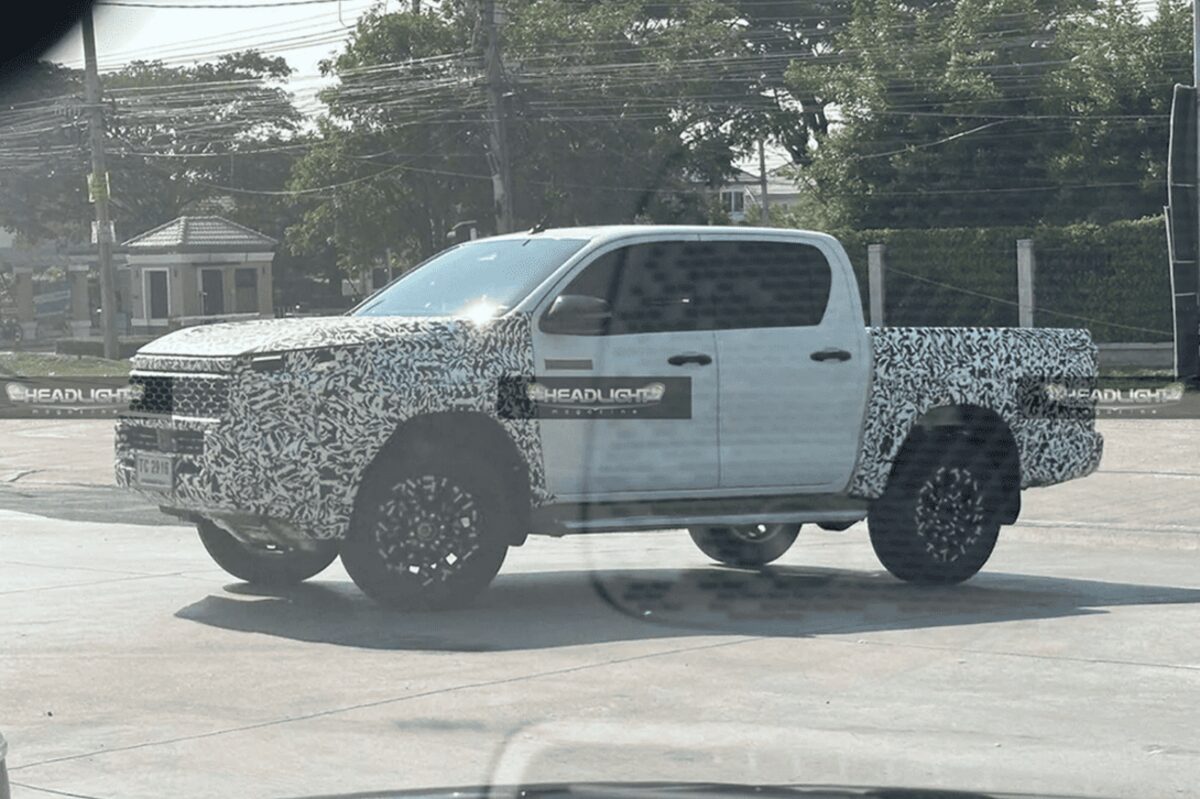 Toyota готує нову версію пікапа Hilux з оновленим дизайном і електричними варіантами