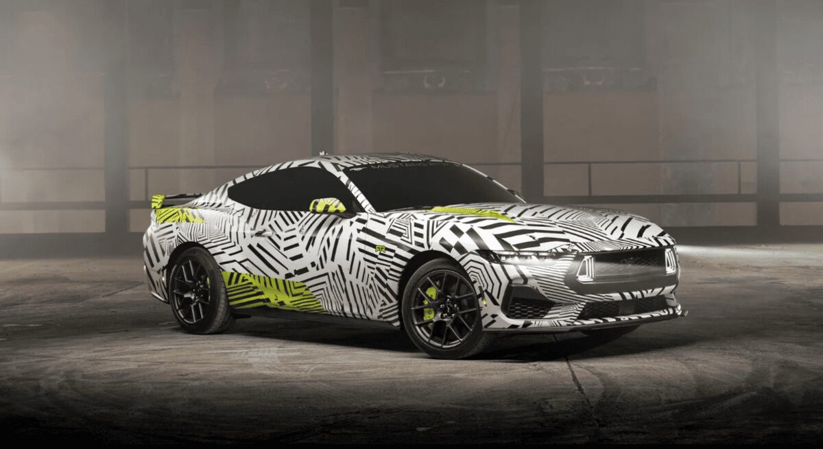 Чотирициліндровий Ford Mustang Ecoboost отримав нову версію – Mustang RTR