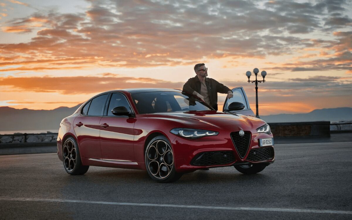 Alfa Romeo запускає спеціальну серію Intensa для моделей Giulia, Stelvio та Tonale 2025 року