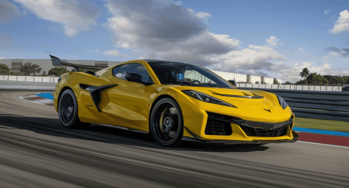 Corvette ZR1 2025 року отримав доступну ціну для суперкара