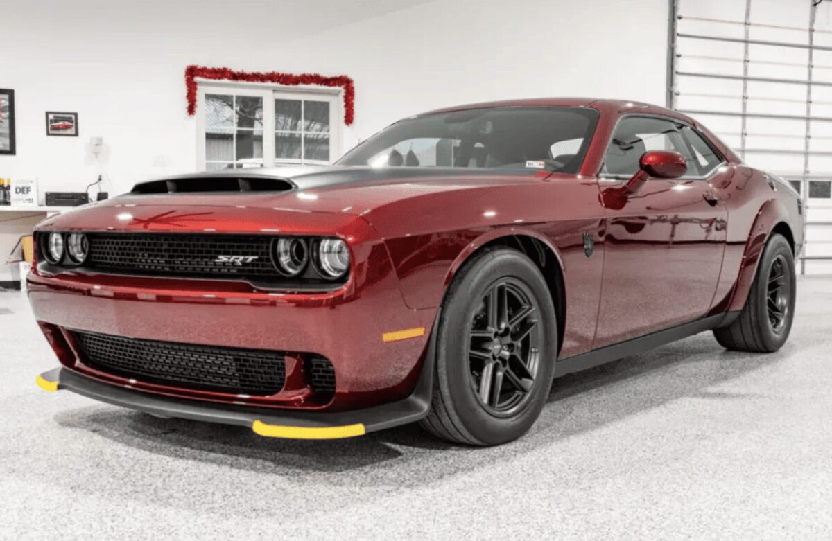 Ціни на Dodge Demon 170 стрімко падають